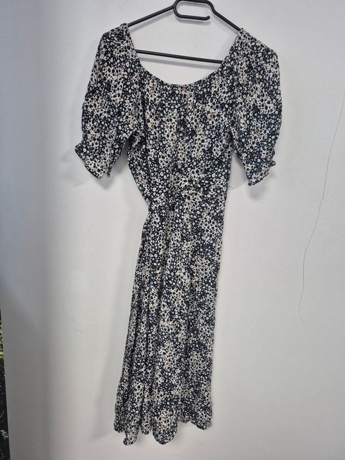 Robe cache cœur taille taille s - photo numéro 3