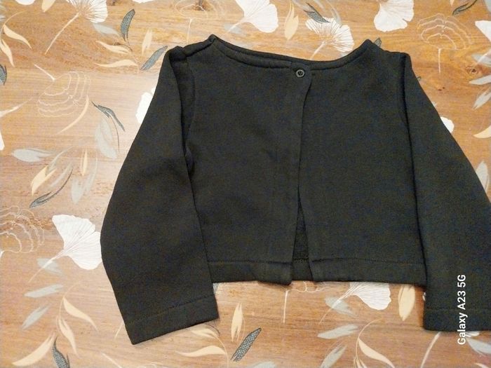 Gilet noir fille 4 ans