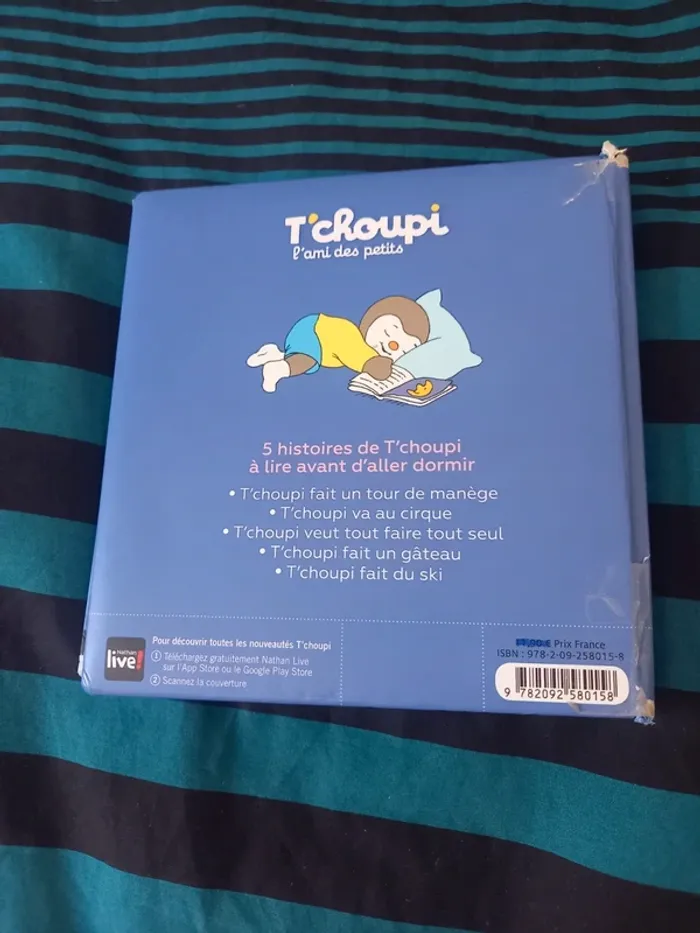 Gros livre T'choupi avec 5 histoires - photo numéro 2