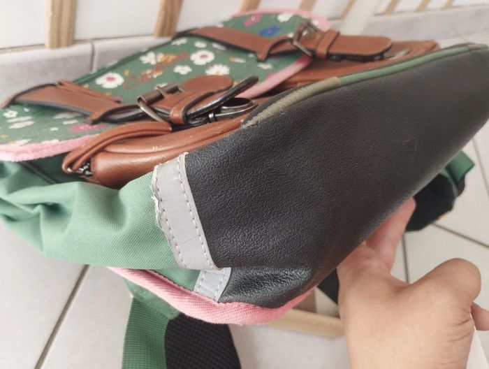 Cartable caméléon kaki fleuri - photo numéro 10