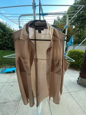 Chemise sans manche taille 38