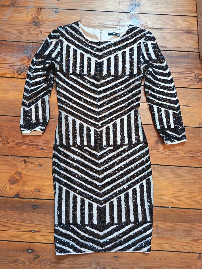 Robe de soirée - photo numéro 4