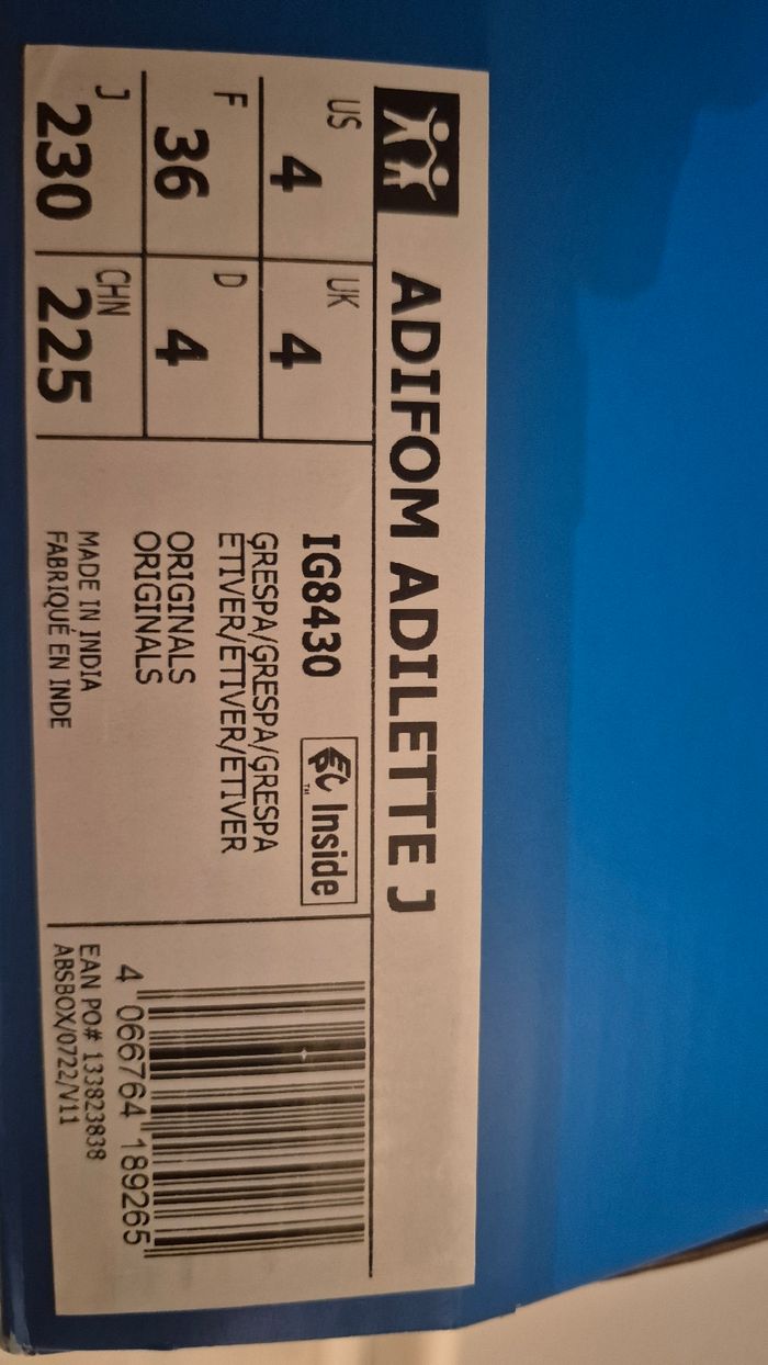 Sandales Adidas Adilettes mixte. - photo numéro 5