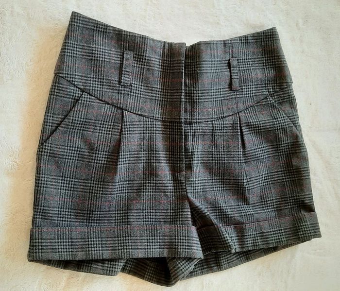 Short gris 9 ans