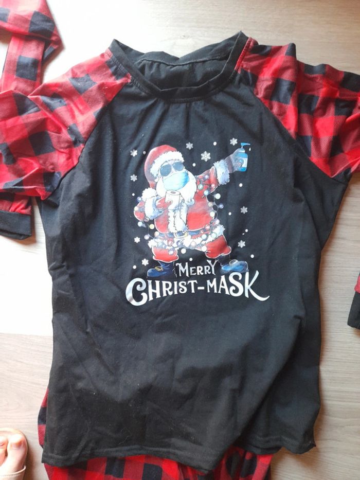 Lot de 2 pyjamas de Noël - photo numéro 2