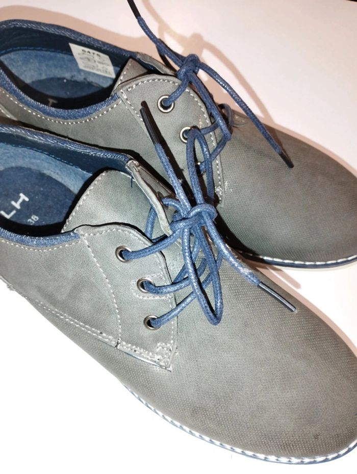 Chaussures neuves 38 - photo numéro 7