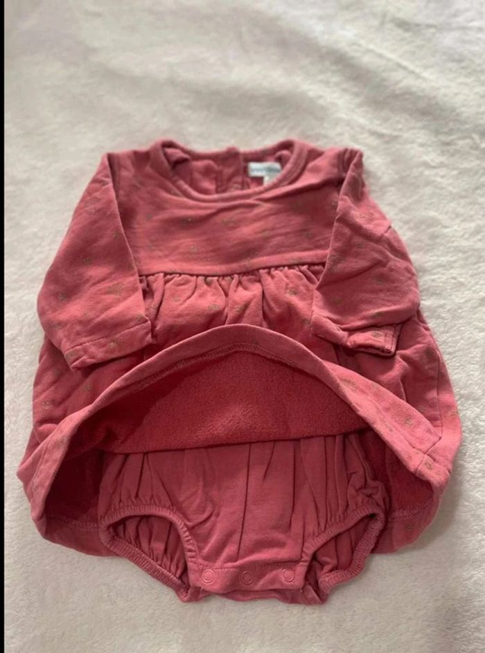 Robe body intégré 3 mois - photo numéro 3