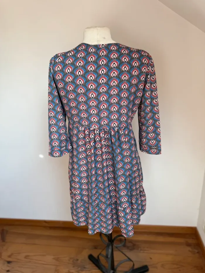 Superbe robe fluide neuve Rue des Abesses 🌸 T 1 36 38 - photo numéro 5