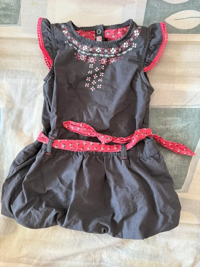 Robe sac grise
