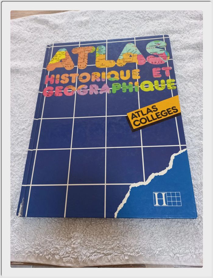 Atlas Historique et Géographique