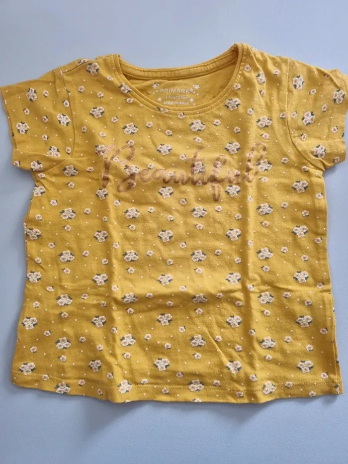 T-shirt jaune fleuri