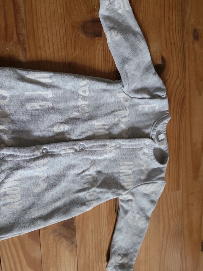 Pyjama - photo numéro 2