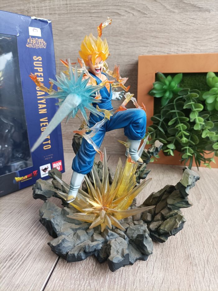 Figurine Vegeto super Saiyan Dragon Ball Z DBZ Bandai Figuarts Zero - photo numéro 2