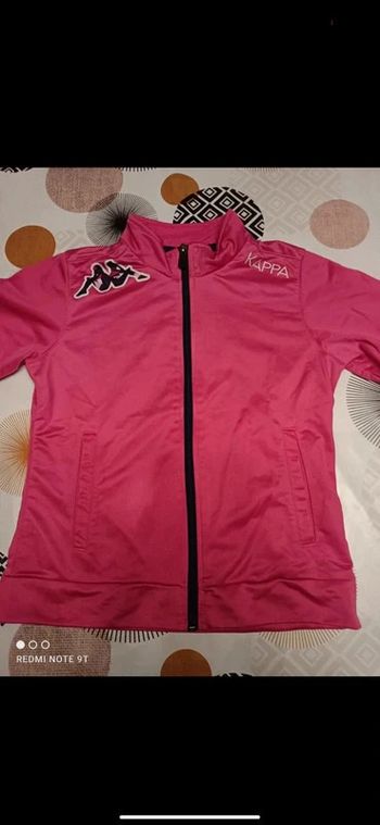 Veste Kappa fille taille 10 ans en excellent état.