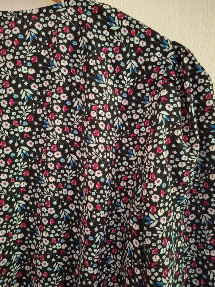 Blouse kiabi t44 - photo numéro 3