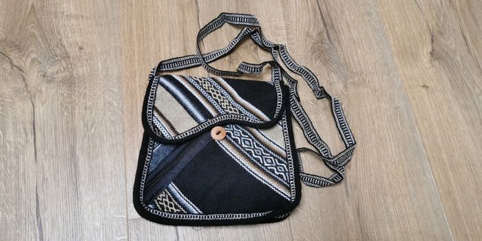 Sac bandoulière type pochette