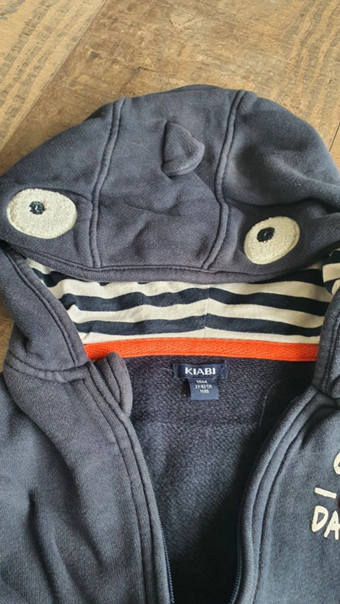 Gilet kiabi 18 mois en très bon état - photo numéro 3