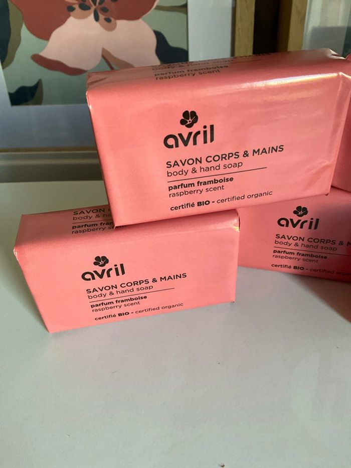 Lot de 5 savons solide Avril framboise (2 lots disponibles) - photo numéro 2