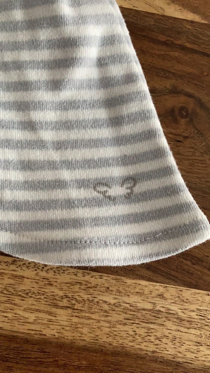 Pyjama 3 mois - photo numéro 2