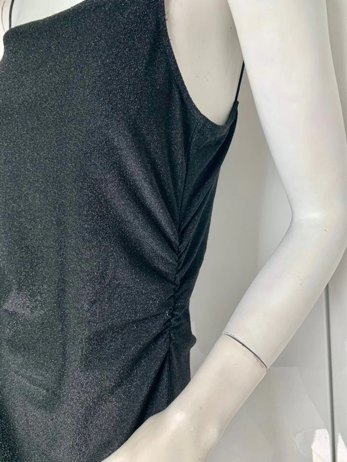 Robe de soirée paillettée - photo numéro 4