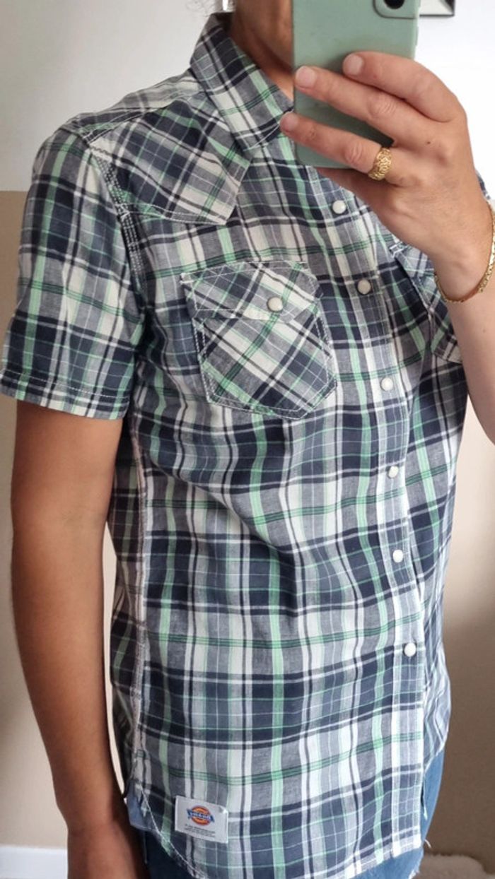 Chemise à carreaux Dickies modèle femme - photo numéro 3