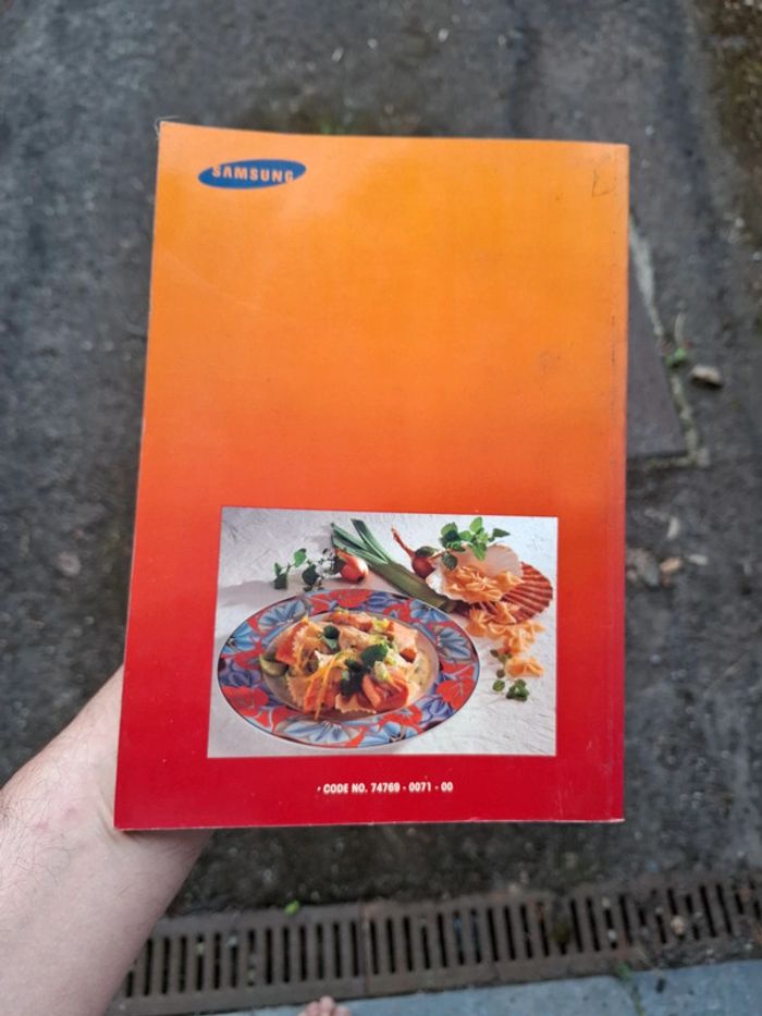 La cuisine aux micro-ondes Samsung - photo numéro 2
