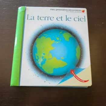 Livre mes premières découvertes- La terre et le ciel
