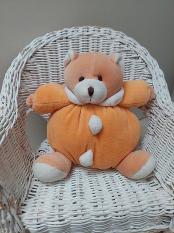 Mutuelle Ociane - doudou ourson boule orange