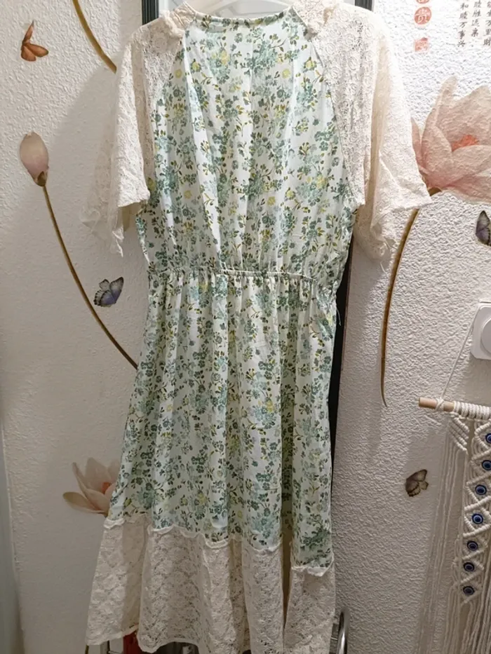 Robe verte été a dentelles - photo numéro 4