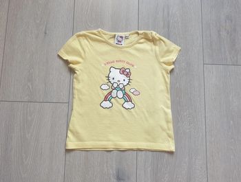 Maillot manche courte jaune. Fille 2 ans 1/2. Marque Hello Kitty