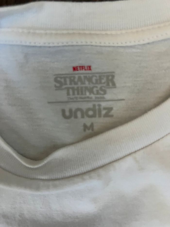 T-shirt shirt Stranger things undiz - photo numéro 3