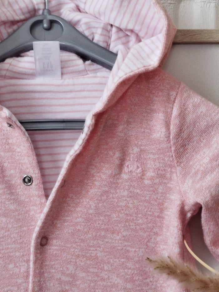 Baby Gap Cardigan Fille 9 -12 mois Neuf - photo numéro 3
