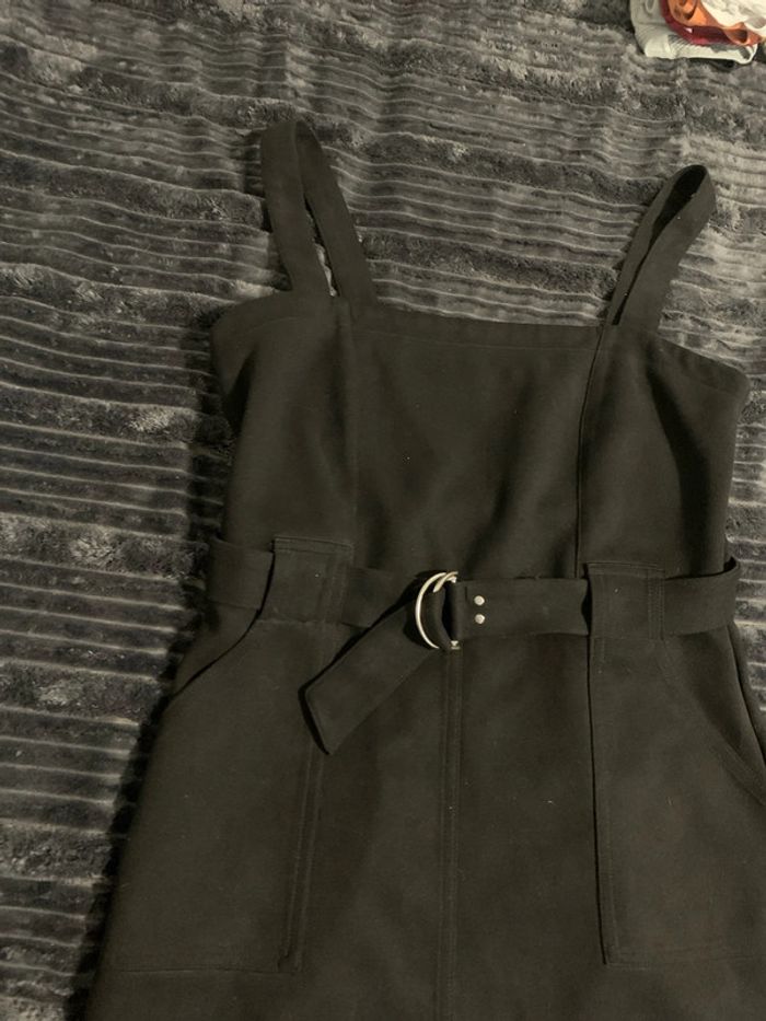 Robe taille 38 - photo numéro 2