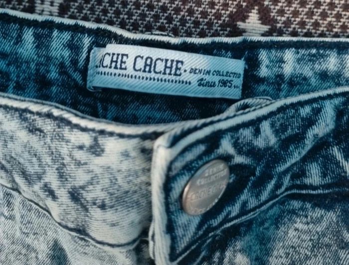 Short en jeans effet délavé (effet vieilli)et troué taille 40 - photo numéro 4