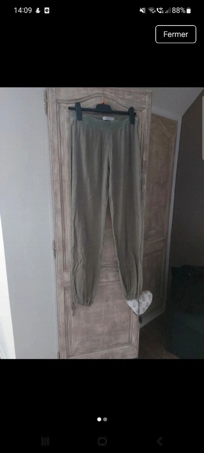 Pantalon - photo numéro 1