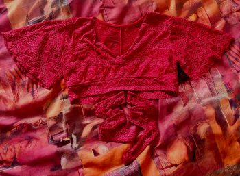 Top rouge décolleté - Taille S