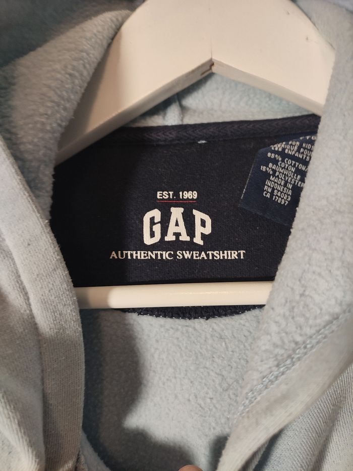 Pull à capuche Gap bleu ciel - photo numéro 2