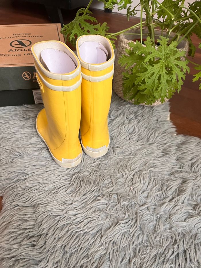 Bottes de pluie marque Aigle, taille 28 - photo numéro 3