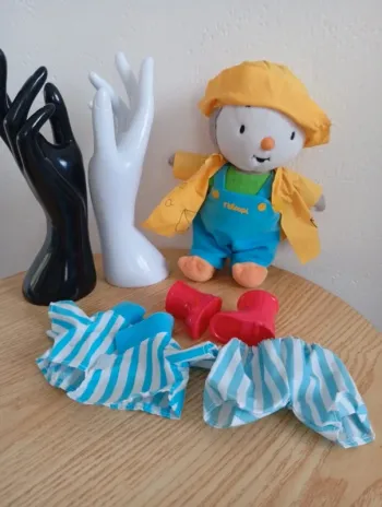 Peluche T'choupi complet 22cm dessins animés tchoupi et doudou