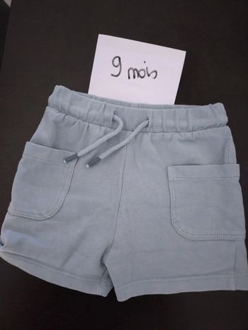 Short 9mois