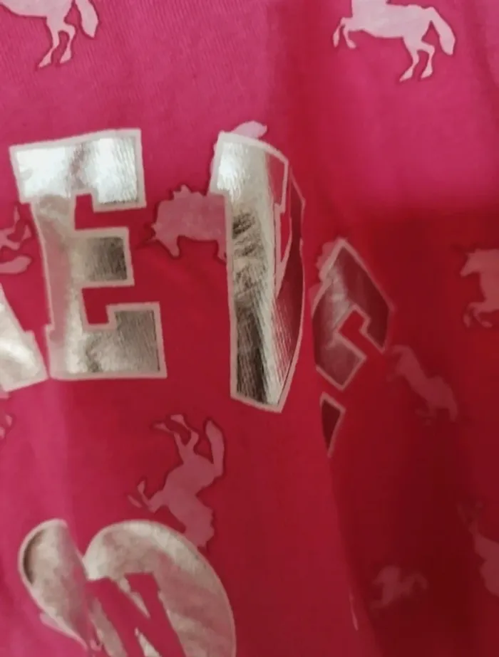 Tee shirt taille 12 -13 ans - photo numéro 2