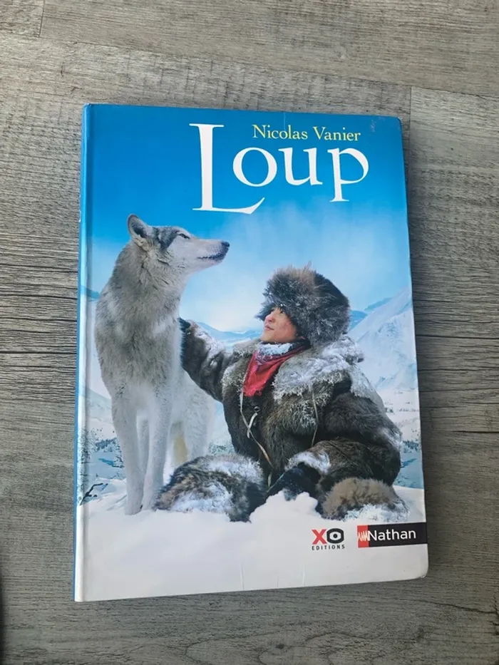 Loup nicolas vannier