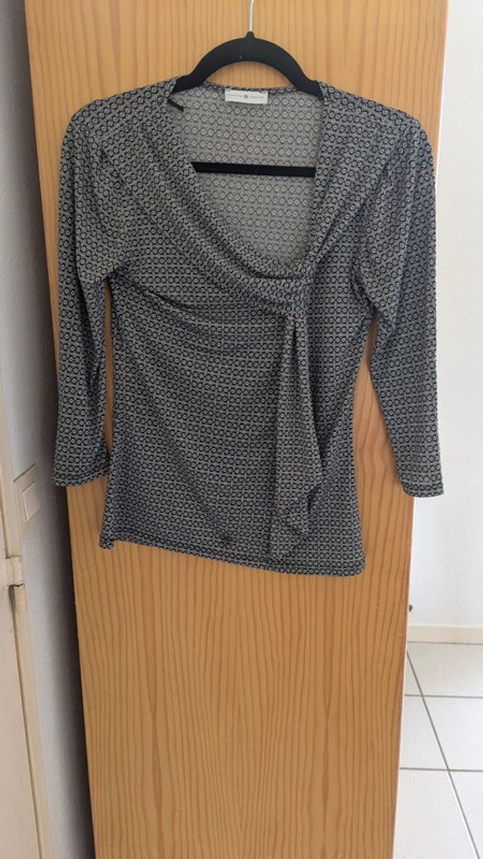 Haut gris Cache-Cache