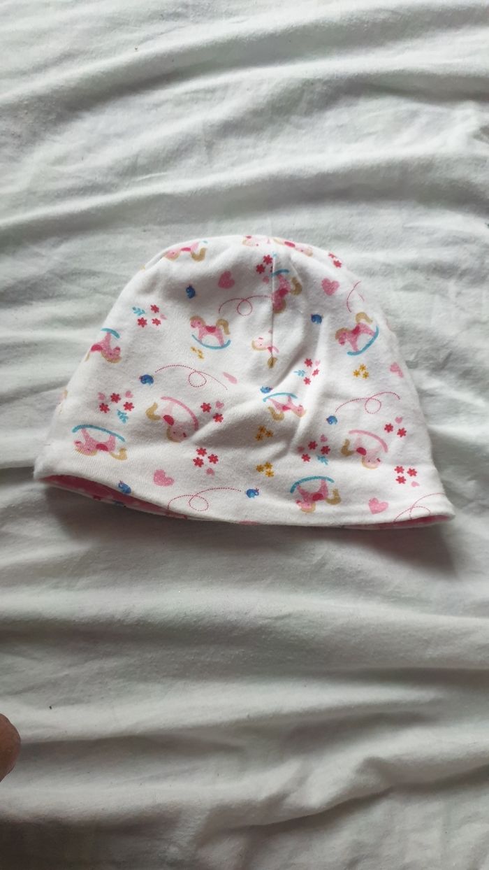 Lot Bonnet 3/6 mois - photo numéro 2