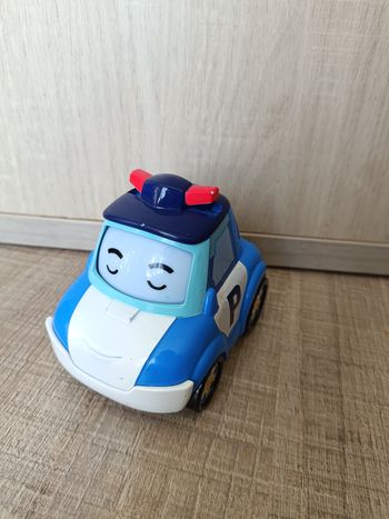 Voiture Robocar poli