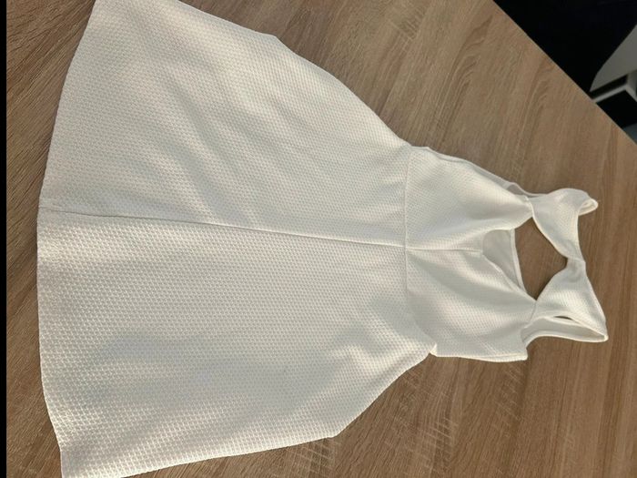 Robe blanche taille s - photo numéro 3