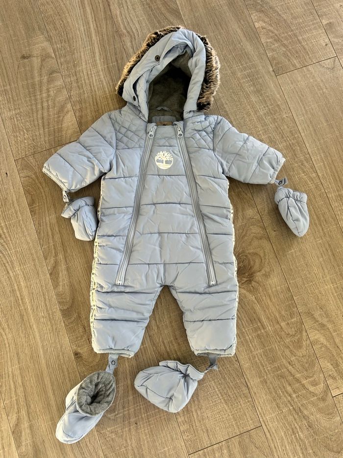 Combinaison timberland 3 mois excellent état - photo numéro 4