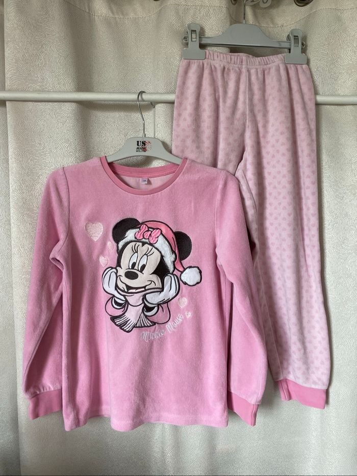Pyjama velours rose Minnie 8 ans Disney C&A