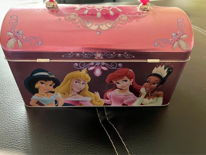 Boîte métallique Disney - photo numéro 3