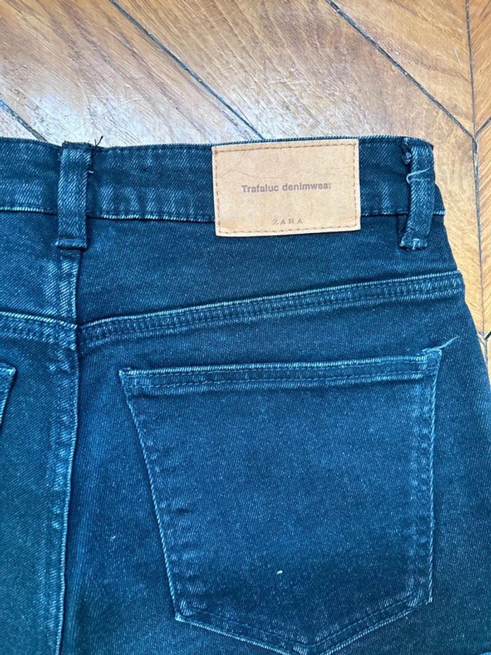 Neuf short en jean noir Zara taille 34 - photo numéro 5